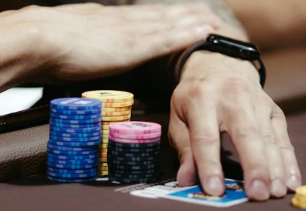 Tổng quan về quy tắc giải đấu Texas Hold’em