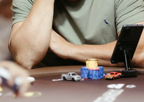 Cách tăng cược trong Texas Hold’em